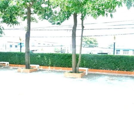 Rose Garden Hotel Αγιουτάγια Εξωτερικό φωτογραφία